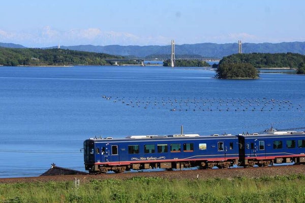 【福井県内発】 「今行ける能登」 応援ツアー 能登 焼き牡蠣食べ放題とのと鉄道震災語り部列車乗車 日帰り2